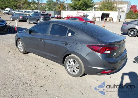 2020 Hyundai Elantra Value Edition z USA, uszkodzony, nr VIN 5NPD84LF9LH617339